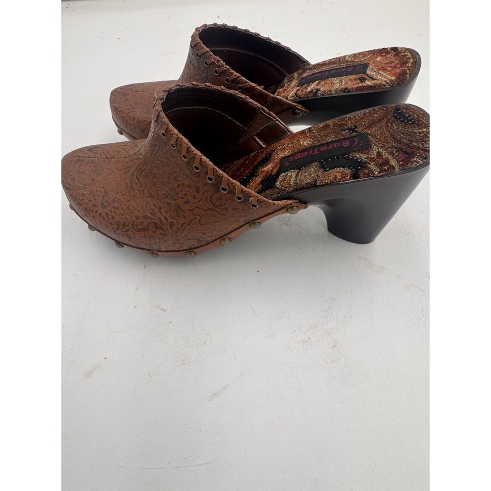 Bare Traps Ace Women's Leather Studded Clog/Heels Sz 10m Paisley Slip On Western